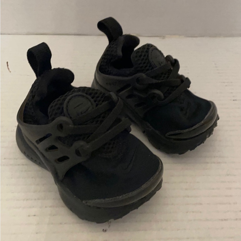Nike Little Presto Size 4C Toddler Shoes Sneakers Triple Black 844767-003 NO BOX